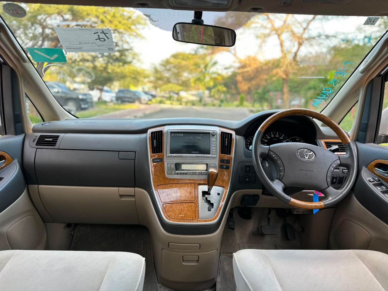 TOYOTA ALPHARD thumbnail 5